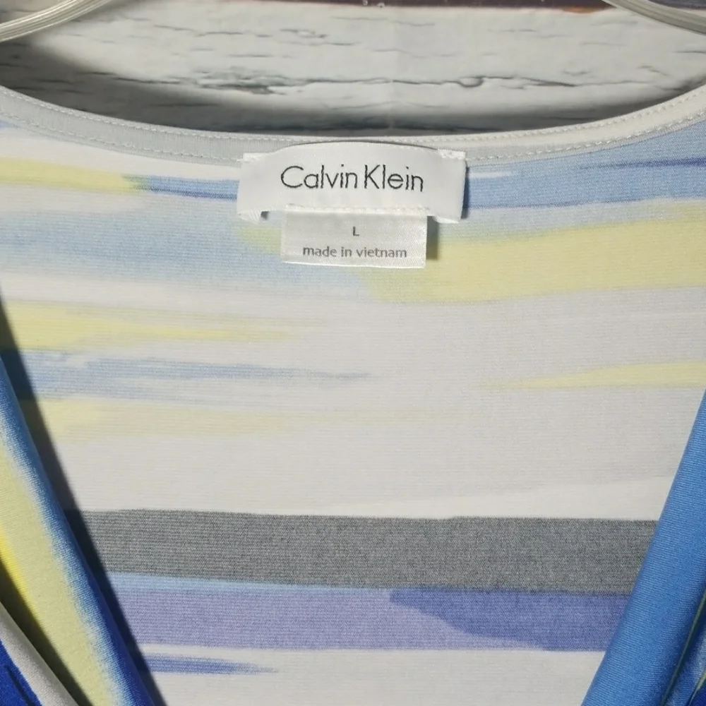 Like new Calvin Klein slouch neck sleeveless top L